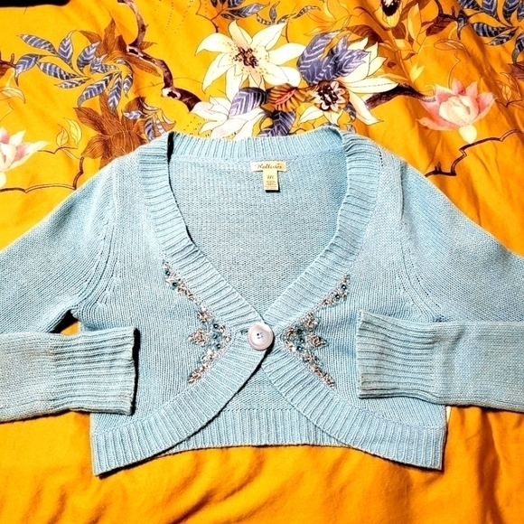 Hollister | Embellished Shrug Cardigan - Picture 5 of 5